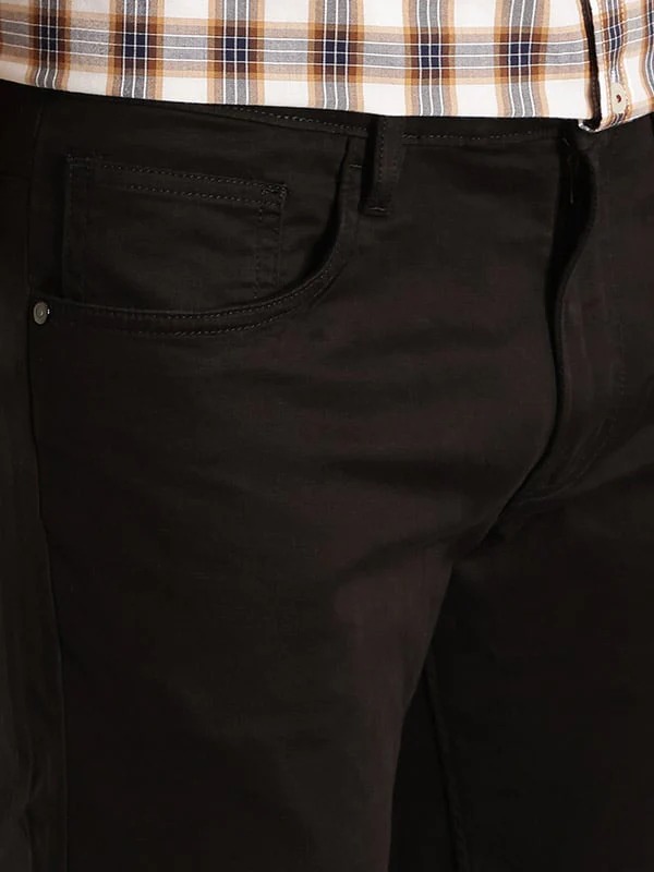Indian Terrain Men's Slim Fit Solid Black Trousers